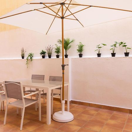 Charming Apartment Malagas Moon Exterior foto